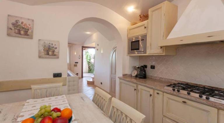 Villa with 4 rooms for 8 persons — photo 5
