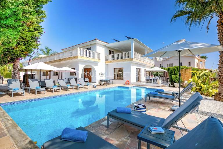 Villa Agios Georgios Pegeias