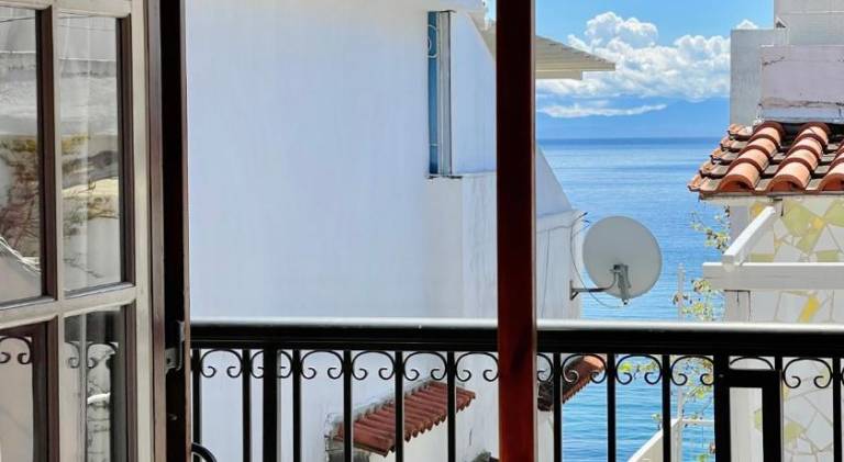 House with terrace | Pets are welcome — photo 3