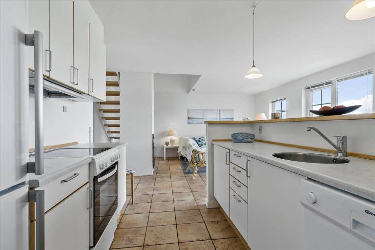 Fully equipped ample vacation home with jacuzzi, sauna & patio | Sea view | Pets allowed — photo 5
