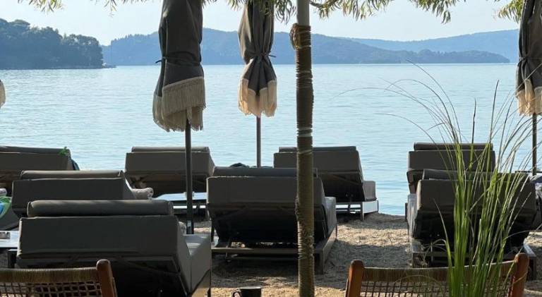 Eva Beach Hotel Lefkada in Lefkada