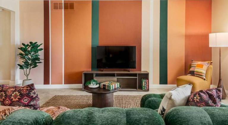 House with 2 rooms for 14 persons in Albuquerque, NM