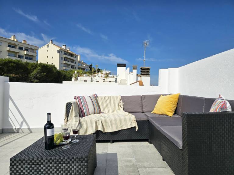 Fully equipped holiday apartment with terrace | Beach nearby | Dogs allowed — photo 2