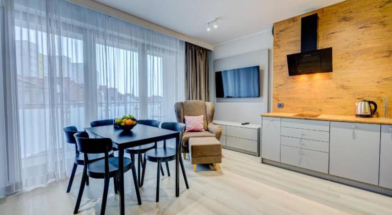Serviced apartment with sauna, terrace & hot tub | Dogs allowed — photo 4