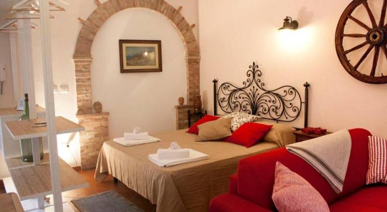 Lovely rental apartment | Pet-friendly — photo 2