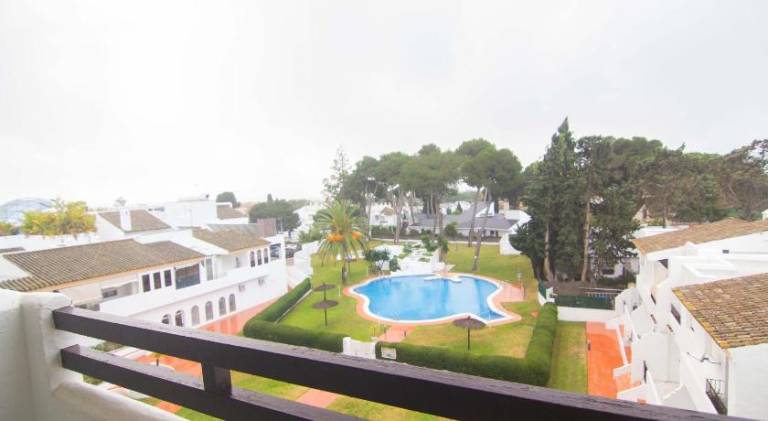Apartment with pool, yard & terrace in El Puerto de Santa María