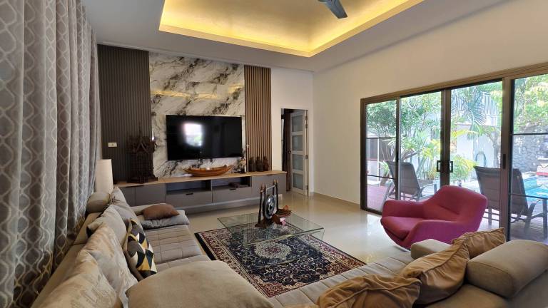 Strand von Kyshia Nai Harn