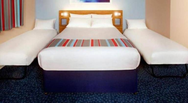 Travelodge Stratford Alcester — photo 5