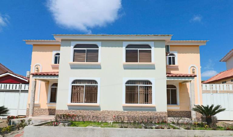 Casa Manta
