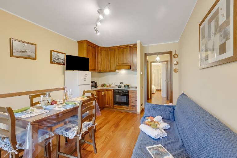 Family-oriented beautiful holiday apartment | Mountain view | Close to the ski | Pets are welcome — photo 3