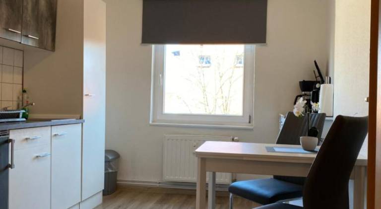 Serviced apartment with terrace & yard — photo 5