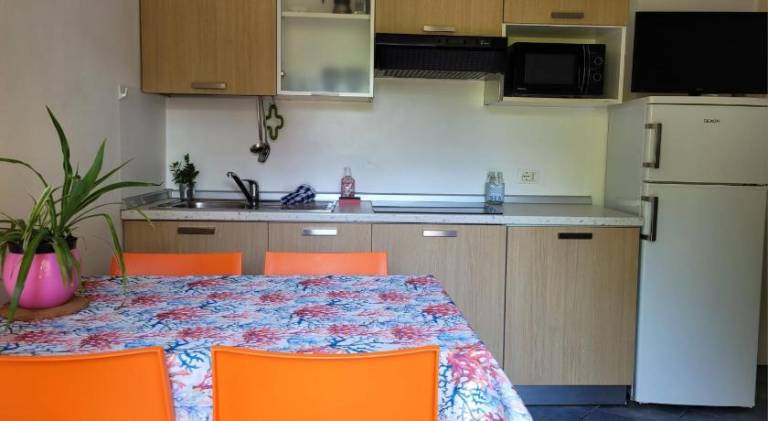 Serviced apartment with 2 rooms for 6 persons in Rimini