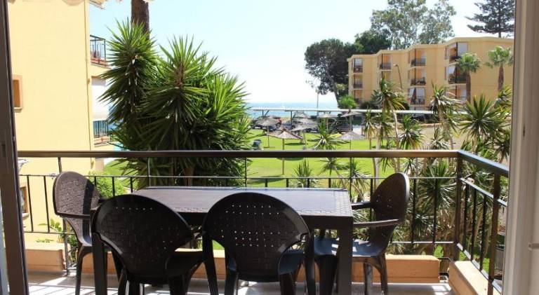 Rental apartment with pool | Next to the beach | Pets are welcome — photo 4