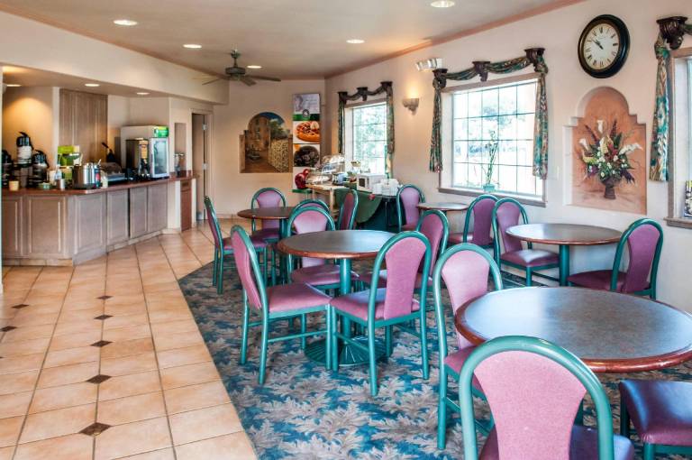 Quality Inn & Suites Las Cruces - University Area — photo 4