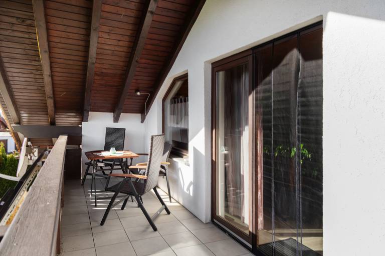 Holiday Apartment Tannhausen with Private Garden, Balcony and Wi-Fi — photo 4