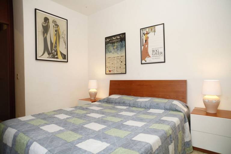 Family-oriented nice holiday apartment with terrace | Next to the beach | Dogs allowed — photo 3