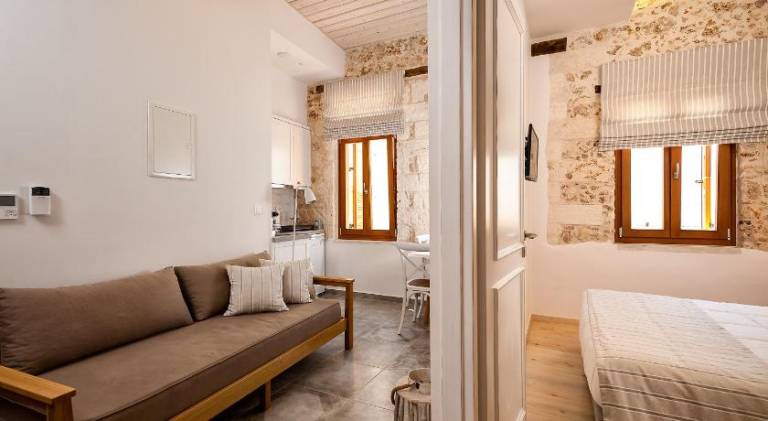 Apartment with patio | Good for workation — photo 2