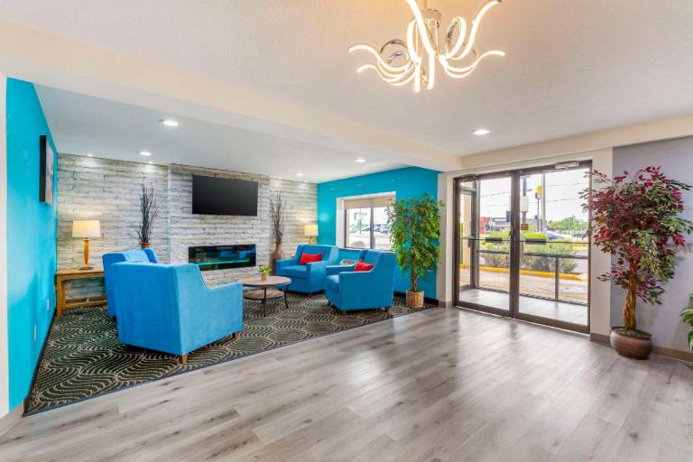 Quality Inn Huron — photo 2