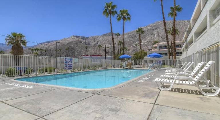 Motel 6 Palm Springs, CA - Downtown — photo 4