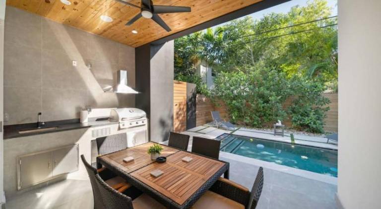 Las Olas Zen Home with Pool and Hot Tub Near Beach in Fort Lauderdale, FL