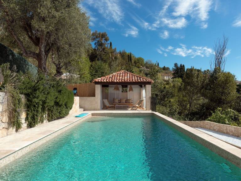 Ferienhaus in Vence für max. 10 Personen Ferienhaus in Vence für max. 10 Personen