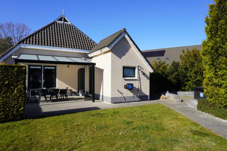 6 pers Vosseberghuis Prestige met buitenspa