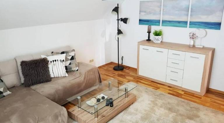 Holiday apartment with 1 room for 4 persons in Klagenfurt am Woerthersee