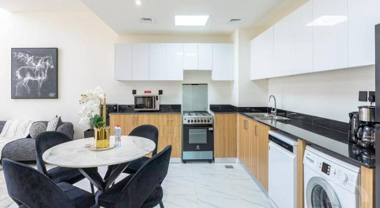 Villa with yard | Perfect for remote work in Dubai