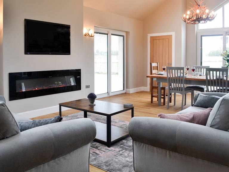 Children-friendly beautiful cottage with garden, grill & terrace | River view | Pets allowed — photo 2