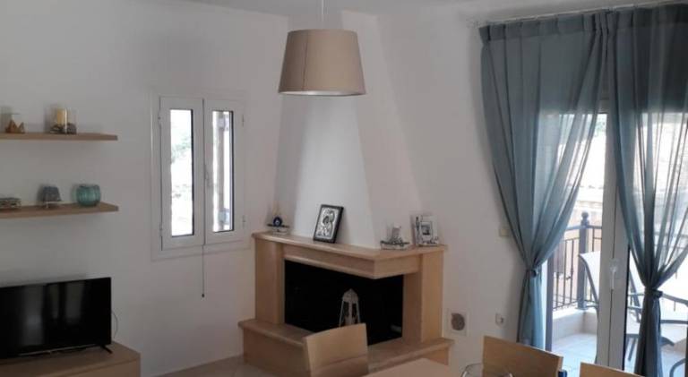House with patio in Igoumenitsa