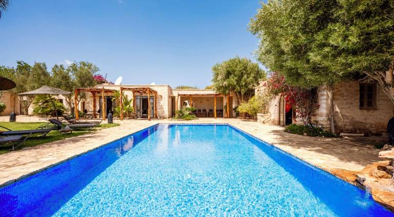 Villa  Boutazarte