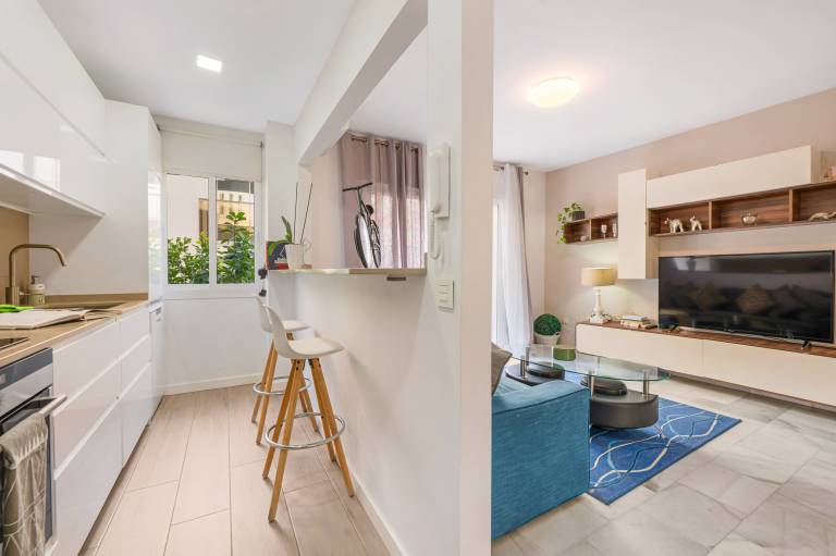 Fully equipped beautiful holiday apartment with patio & fast internet | Close to the beach | Perfect for remote work | Pets are welcome — photo 3