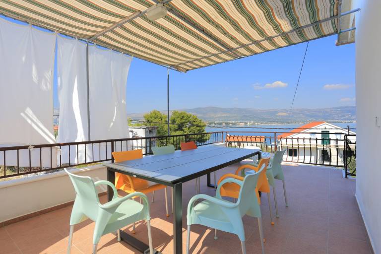 Three bedroom apartment with terrace and sea view Arbanija, Čiovo (A-1125-a) in Trogir