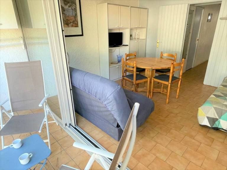 Studio cabin 200m from the beach, pets allowed, near shops — photo 3