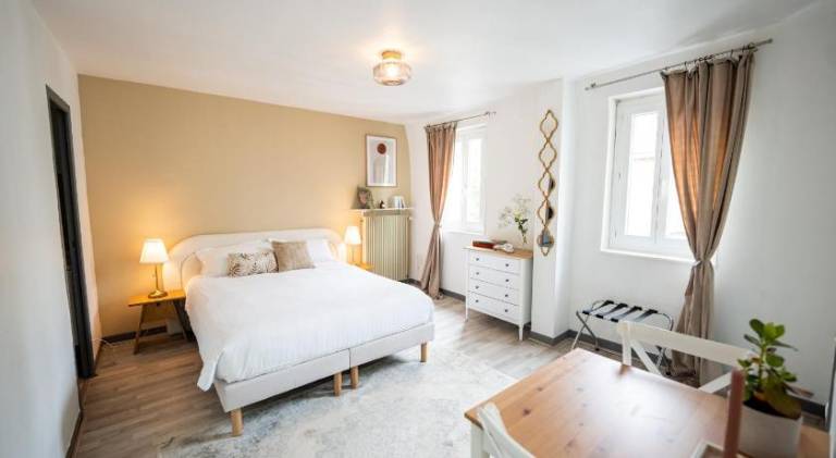 Rental apartment with 1 room for 2 persons in Vichy