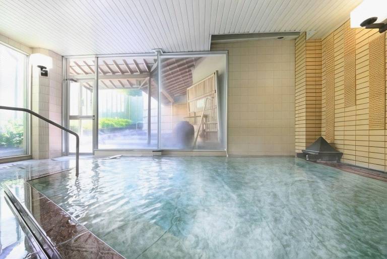 Izuajiro-Onsen Shoufuen in Atami