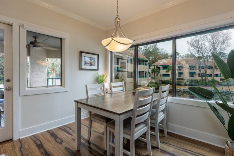 7443 Anchorage: Stylish updated 2BR Villa, steps to Marina, Free Bikes, Pool — photo 4