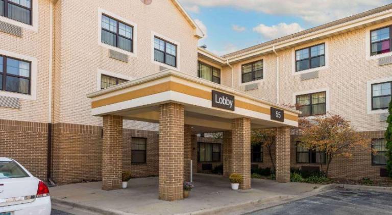 MainStay Suites Rochester South Mayo Clinic — photo 3