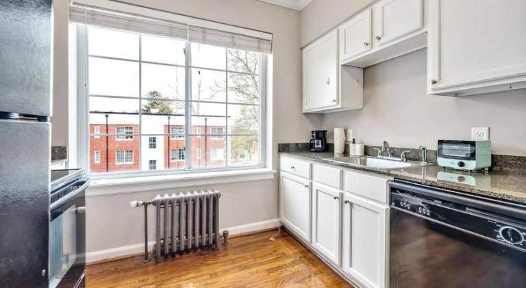 Apartment with pool | Pet-friendly — photo 4