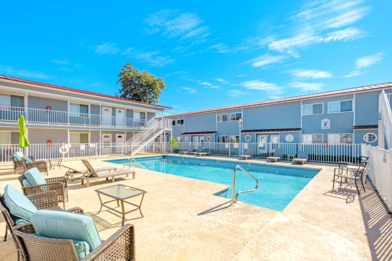 Apartment  Biloxi