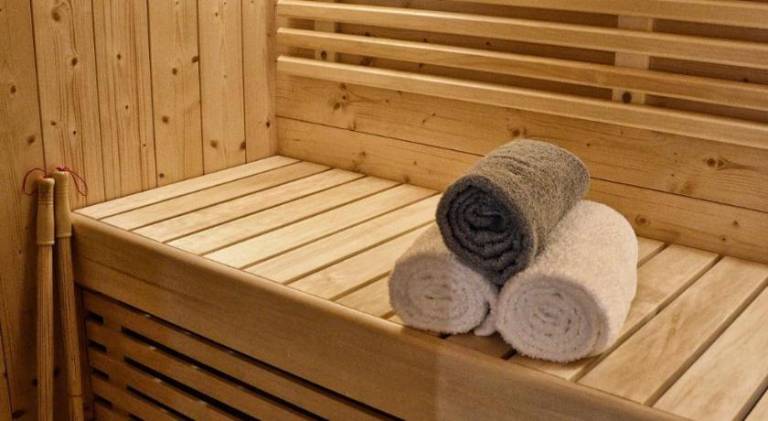 Rental apartment with sauna, barbecue & patio — photo 5