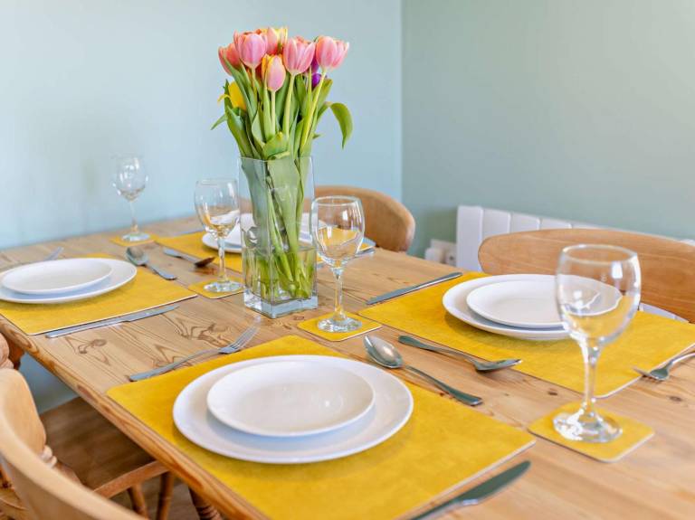 Fully equipped beautiful cottage with yard & grill | Pet-friendly — photo 5
