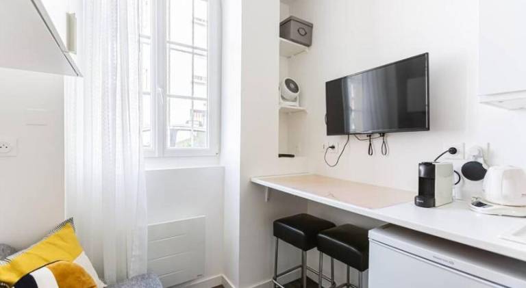 Charming apartment | Next to Place des Quinconces | Suitable for remote work | Pet-friendly — photo 3