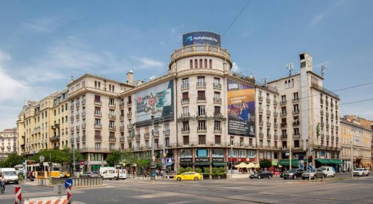 Apartment with terrace & jacuzzi | Close to St. Stephen's Basilica — photo 3