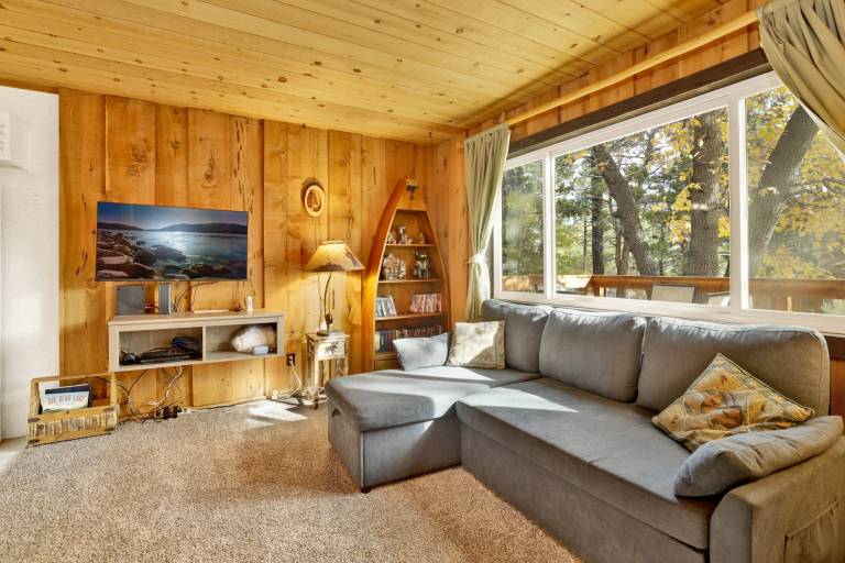 Family-friendly wonderful cabin with terrace | Lake view | Pets are welcome — photo 2