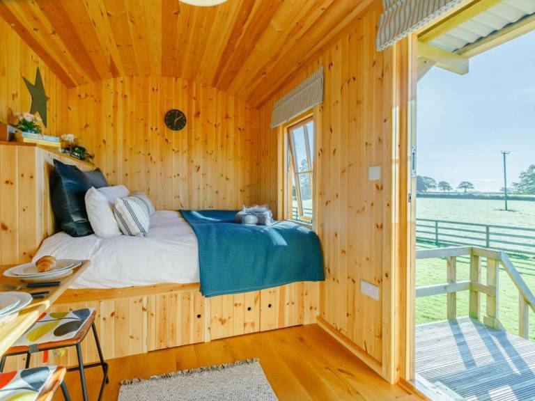 Cottage with garden & hot tub | Pets are welcome — photo 5