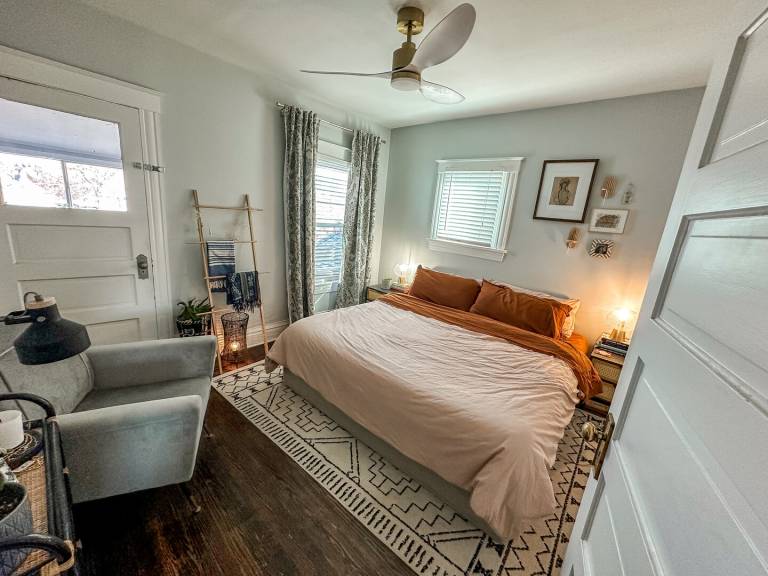 Family-friendly spacious house with yard | Dogs allowed — photo 5