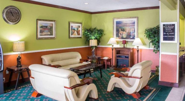 Quality Inn & Suites Sioux City Southeast — photo 2