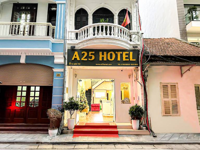 A25 Hotel - 12 Lien Tri in Hanoi