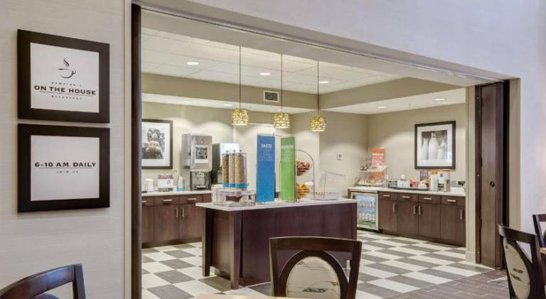 Hampton Inn St. Louis Wentzville — photo 5